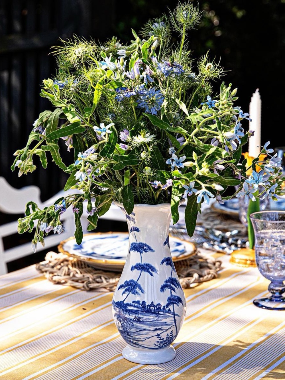 Juliska Country Estate Delft Blue 9” Vase NIB